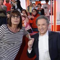 "Ma sœur jumelle, mon double" : Michel Drucker perd une proche, grande figure de la télévision