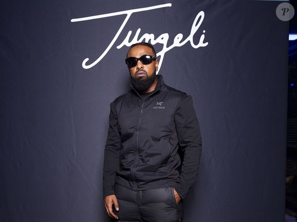 Le chanteur s'est confié à ce sujet dans l'émission "Clique" de Mouloud Achour sur Canal+

Exclusif - Alonzo lors de la sortie du nouvel album de Jungeli "En Attendant Pour le Peuple" au Club 911 à Paris, France, le 7 novembre 2024. © Pierre Perusseau/Bestimage