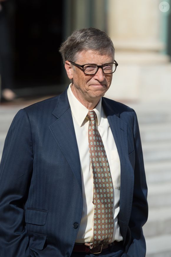 Bill Gates arrive au Palais de L'Elysée à Paris pour un entretien avec Francois Hollande, le 25 juin 2015.