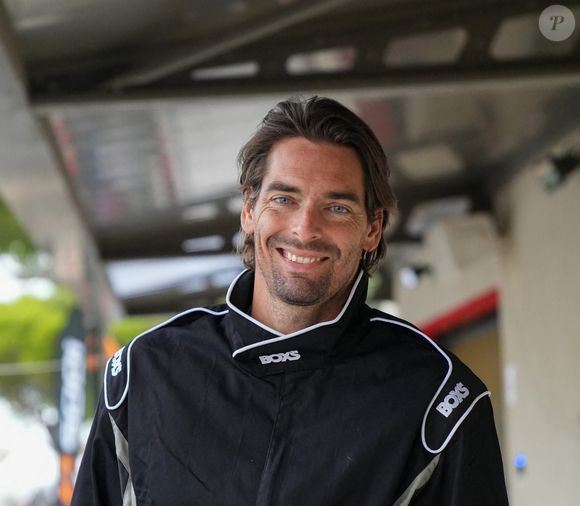 Depuis son divorce, le nageur a refait sa vie avec Alice Detollenaere, élue Miss Bourgogne en 2010. Ensemble, ils ont un fils, Marius, né en 2021. 

10ème édition du Marathon Karting Jules Bianchi sur le circuit Paul Ricard en soutien à l'Association Jules Bianchi. © Anne-Sophie Guebey / Bestimage