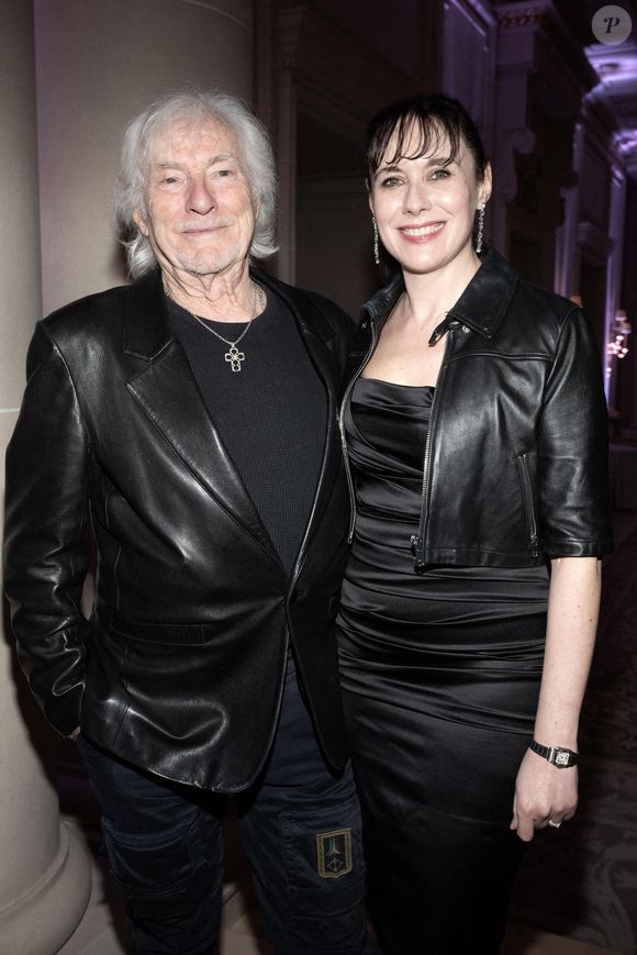 Hugues Aufray et son épouse Muriel assistent au Gala des Stethos d'or 2024 à l'Hôtel George V, le 18 mars 2024 à Paris, France. Photo by David NIVIERE/ABACAPRESS.COM