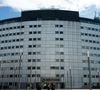 Elle présentait depuis 16 ans l'émission "On n’arrête pas l’éco" et depuis un an "Questions politiques" 

Illustration des locaux du groupe Radio France, situés 116 Avenue du Président Kennedy, à Paris (16), le 1er septembre 2025. Jonathan Jacob / Bestimage