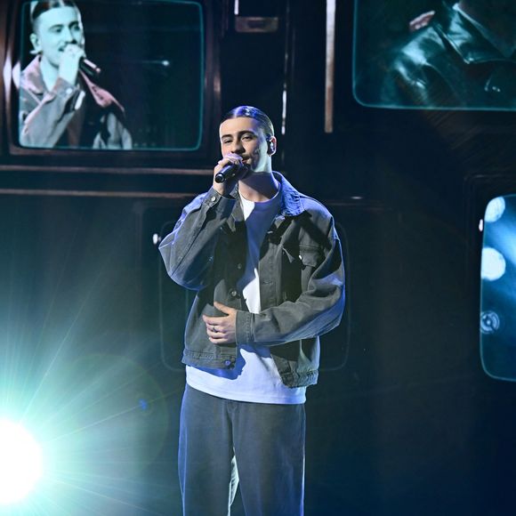 Exclusif - Pierre Garnier lors de l'enregistrement de l'émission "Vivement dimanche" au studio Rive Gauche, à Paris, France, le 11 décembre 2024, présentée par M. Drucker et Diffusée sur France 3 le 30 mars 2025. © Guillaume Gaffiot/Bestimage