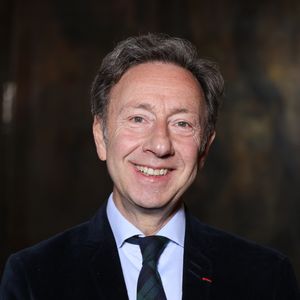 Exclusif - Stéphane Bern nommé Pape du Patrimoine lors de la Saint Clément au restaurant Alain Ducasse Baccarat, à Paris, France, le 20 novembre 2025. © Denis Guignebourg/Bestimage