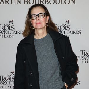 Carole Bouquet - Première du film  "Les Trois Mousquetaires: Milady" au Grand Rex à Paris le 10 décembre 2023.  © Coadic Guirec-Dominique Jacovides /Bestimage