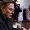 L’assistante qui valait des millions : À 34 ans, une ex-employée d'Elon Musk fait une ascension fulgurante