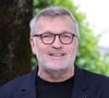 Plutôt que de régler ses comptes avec sa mère, Laurent Ruquier a choisi de l’aimer malgré les manques.
Laurent Ruquier - Photocall avec l'équipe de l'émission de radio "Les grosses têtes" lors de la 17ème édition du Festival du Film Francophone de Angoulême (FFA). Le 29 août 2024
© Coadic Guirec / Bestimage