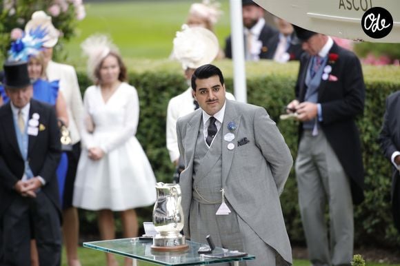 Plus de 1 400 œuvres et objets seront proposés aux enchères en novembre. 

HH Sheikh Hamad bin Abdullah Al Thani - La famille royale d'Angleterre lors du Royal Ascot 2018 à l'hippodrome d'Ascot dans le Berkshire. Le 19 juin 2018 Backgrid USA / Bestimage