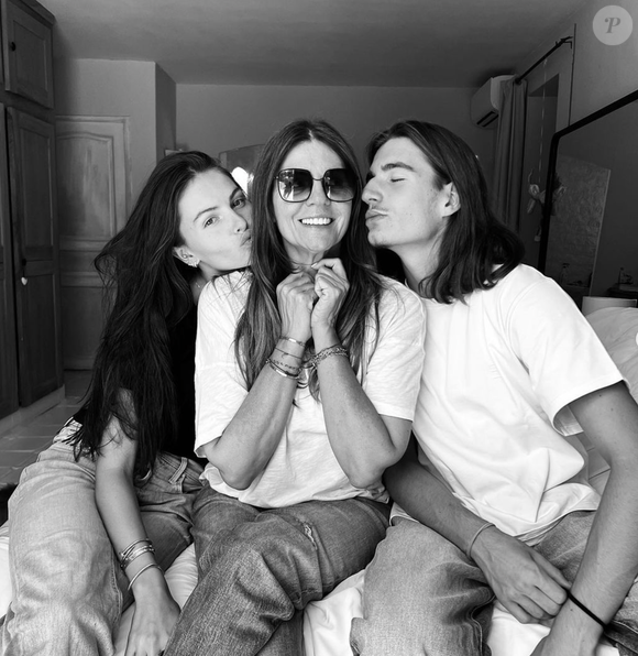 Veronika Loubry et ses enfants, Thylane et Ayrton. Instagram. Le 21 août 2023.