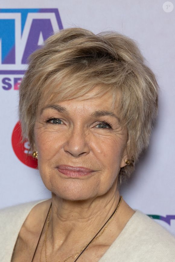 Elle regrette que son costume de panthère n'ait pas été plus coloré comme elle a pu le confier à "Télé-Loisirs".

Véronique Jannot assiste à la première de la série 'Karma, trop jeunes pour se taire' au Grand REX le 29 janvier 2026 à Paris, France. Photo by Nasser Berzane/ABACAPRESS.COM