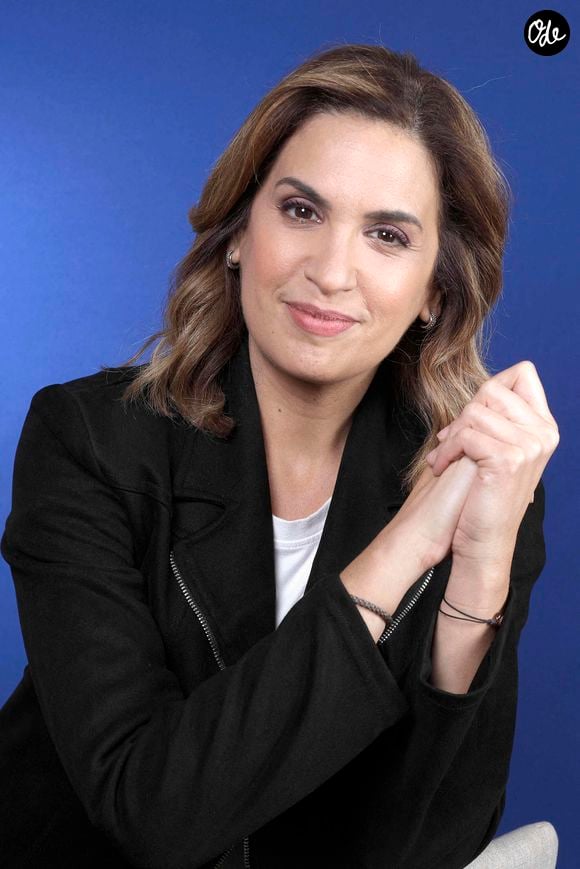 Sonia Mabrouk pose pour notre photographe à Paris, en France, le 10 octobre 2024.  Photo : VIM/ABACAPRESS.COM