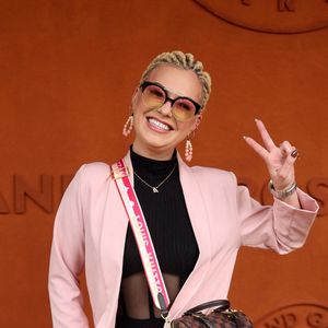 Katrina Patchett au village (session du soir) lors des Internationaux de France de Tennis de Roland Garros 2025, à Paris, France, le 4 Juin 2025. © Jacovides-Moreau/Bestimage