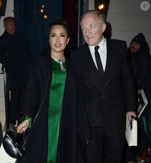 Salma Hayek et son mari Francois-Henri Pinault - Les célébrités fêtent le 50ème anniversaire de V.Beckham au club Oswald's à Londres, le 20 avril 2024.