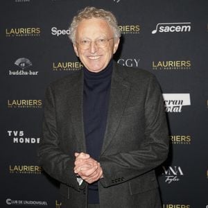 Nelson Monfort lors du photocall de la 31ème cérémonie des Lauriers de l'audiovisuel au théâtre Marigny à Paris le 10 février 2026.

© Coadic Guirec/Bestimage