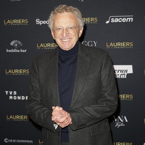 Nelson Monfort lors du photocall de la 31ème cérémonie des Lauriers de l'audiovisuel au théâtre Marigny à Paris le 10 février 2026.

© Coadic Guirec/Bestimage