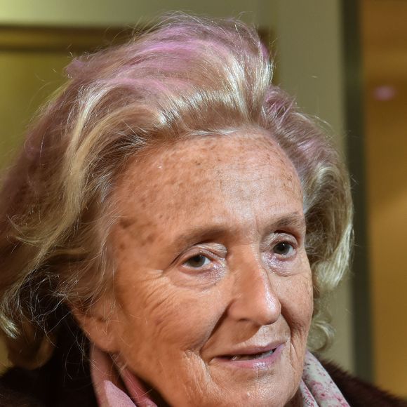 Ce 8 juin, elle a également partagé la date et le lieux des obsèques via l'AFP également

Bernadette Chirac - Photocall du concert de l'opération "Piéces Jaunes 2015" au Carré Belle-Feuille à Boulogne-Billancourt le 11 février 2015 Giancarlo Gorassini/Bestimage