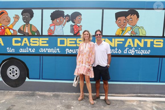 Dans une interview accordée au média "Lou", elle a salué l’implication de son mari dans l’éducation des enfants.

Sylvie Tellier et son mari Laurent Schenten lors du Gala 2022 de la Fondation "Children of Africa", à Abidjan, le 1er mars 2024

© Dominique Jacovides / Bestimage