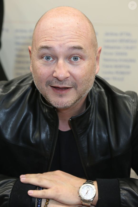 Sébastien Cauet - Salon du Livre 2019 à la Porte de Versailles à Paris du 15 au 18 mars 2019.
© Jean-Claude Woestelandt / Bestimage