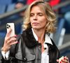 Elle s'était révélée au grand public lorsqu'elle a été élue Miss France 2002

Sylvie Tellier - Célébrités dans les tribunes du match de football de Ligue 1 McDonald's opposant le  RC Lens au Paris Saint-Germain (PSG) (0-2) au Parc des Princes à Paris le 14 septembre 2025. © Christian Liewig/Bestimage