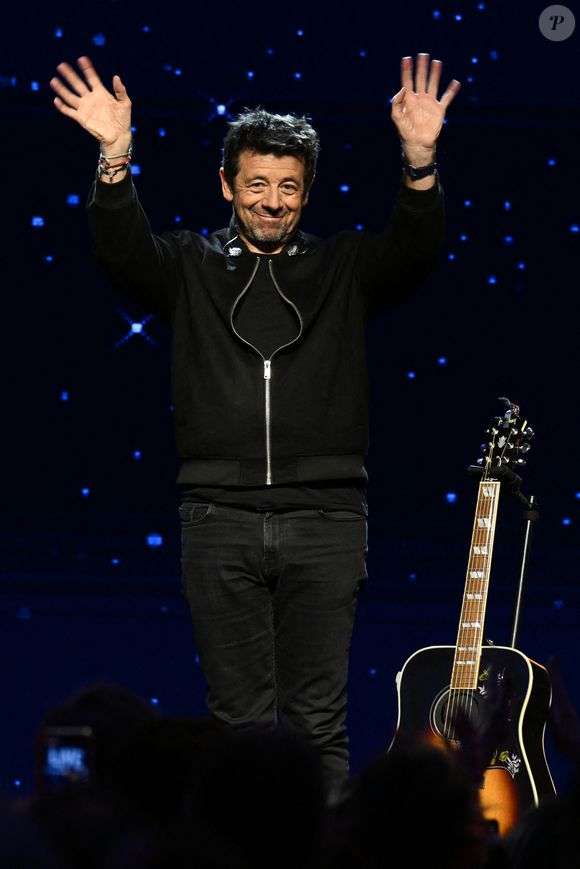 Patrick Bruel pris au dépourvu par ses fans

Patrick Bruel -Patrick Bruel est au Grand Palais pour un concert exclusif à l'occasion des 200 ans du Figaro à Paris le 15 janvier 2026.  Du 14 au 16 janvier 2026, Le Figaro célébrera les deux siècles de son histoire à travers une exposition exceptionnelle au Grand Palais. © Lionel Urman/Bestimage