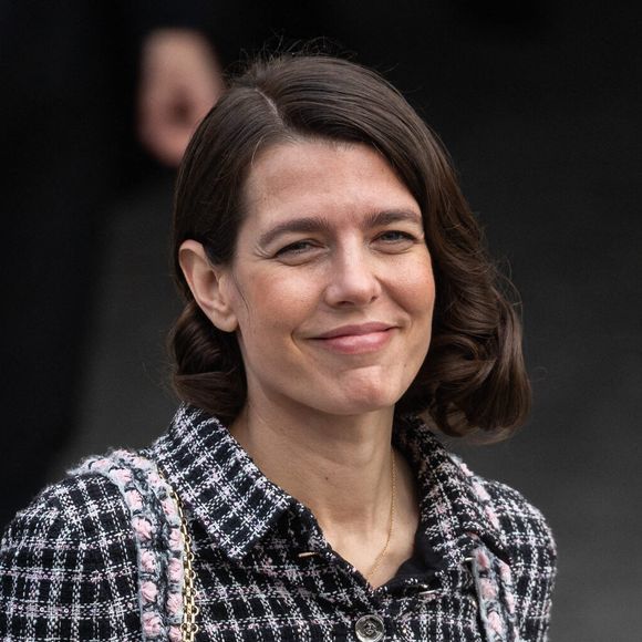 Charlotte Casiraghi assiste au défilé ChanelWomenswear Automne/Hiver 2025-2026 dans le cadre de la semaine de la mode à Paris le 11 mars 2025 à Paris, France. Photo by Nasser Berzane/ABACAPRESS.COM