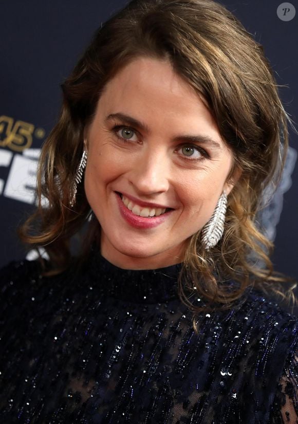 Elle a aussi requis une inscription au fichier des auteurs d'infractions sexuelles, une interdiction d'entrée en contact avec la victime, et une obligation de l'indemniser. 

Adèle Haenel lors du photocall lors de la 45ème cérémonie des César à la salle Pleyel à Paris le 28 février 2020

© Dominique Jacovides / Olivier Borde / Bestimage