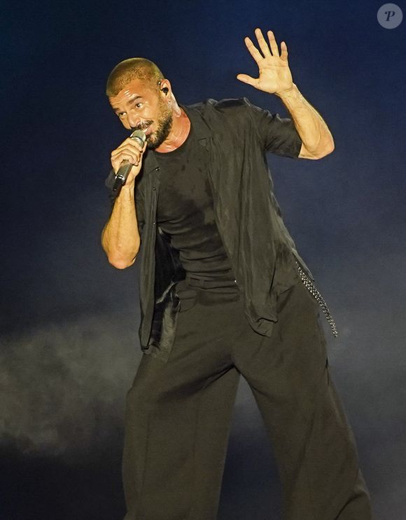 Face au danger et surtout l'incertitude, la star de 54 ans et toute son équipe technique ont été évacuées d'urgence par mesure de précaution.

Ricky Martin a fasciné la foule à guichets fermés au Polo Field de Buenos Aires, le 17 avril 2025.

© 2026 RS Fotos/The Grosby Group