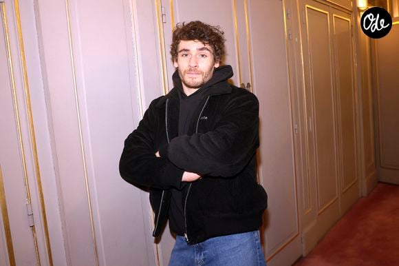 "Ça m’a donné envie d’aller plus loin, d’apprendre la technique et de recommencer à dessiner."

Luigi Kröner fils de la chanteuse et comédienne  Elsa Lunghini à la 150 ème du spectacle "Tombé du ciel" de Jeanfi Janssens à la Comédie des Champs Elysées à Paris le 13 février 2025. Spectacle suivi d'une réception Restaurant Manko.

© Cédric Perrin / Bestimage
