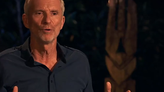 EXCLU Personne ne l’avait jamais fait : une aventurière de Koh-Lanta a glissé un objet auquel on n'aurait pas pensé dans son sac