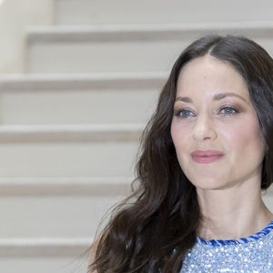 Marion Cotillard au défilé Chanel 2 "Collection Haute Couture Automne/Hiver 2025-2026" lors de la Fashion Week de Paris, le 8 juillet 2025.

© Olivier Borde / Bestimage