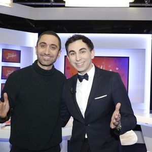 Exclusif - Jordan de Luxe et Jimmy Mohamed sur le plateau de l'émission "Chez Jordan" à Paris le 3 avril 2023. © Cédric Perrin / Bestimage
