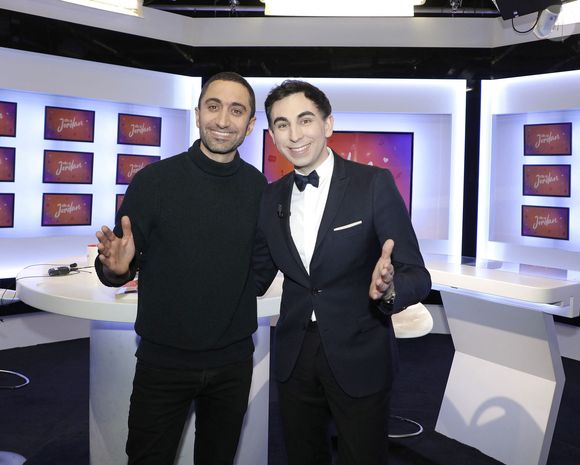 Exclusif - Jordan de Luxe et Jimmy Mohamed sur le plateau de l'émission "Chez Jordan" à Paris le 3 avril 2023. © Cédric Perrin / Bestimage