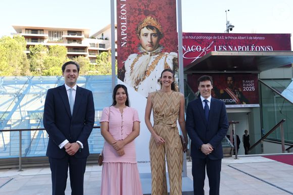 Le prince Jean Christophe Napoléon, Marie Ducruet, Olympia von Arco Zinneberg, la femme de Jean-Christophe Napoélon, Louis Ducruet - Le prince de Monaco a inauguré l'exposition "Monaco et les Napoléon(s) - Destins croisés", au Grimaldi Forum à Monaco, le 10 juillet 2025. 
Claudia Albuquerque / Bestimage