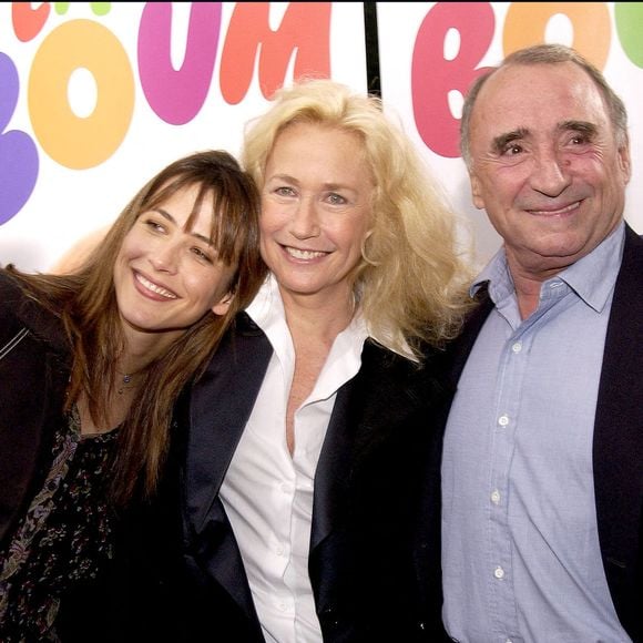 Paris-France, 22/4/2003. L'actrice Sophie Marceau, Brigitte Fossey et l'acteur Claude Brasseur assistent à la soirée organisée pour le lancement du DVD du film 'La Boum', 20 ans après sa sortie. © Serge Arnal/ABACA