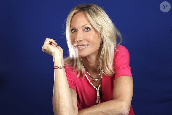 Rebecca Hampton pose lors d'une séance de portrait à Paris, France, le 20 septembre 2023. Photo par VIM/ABACAPRESS.COM