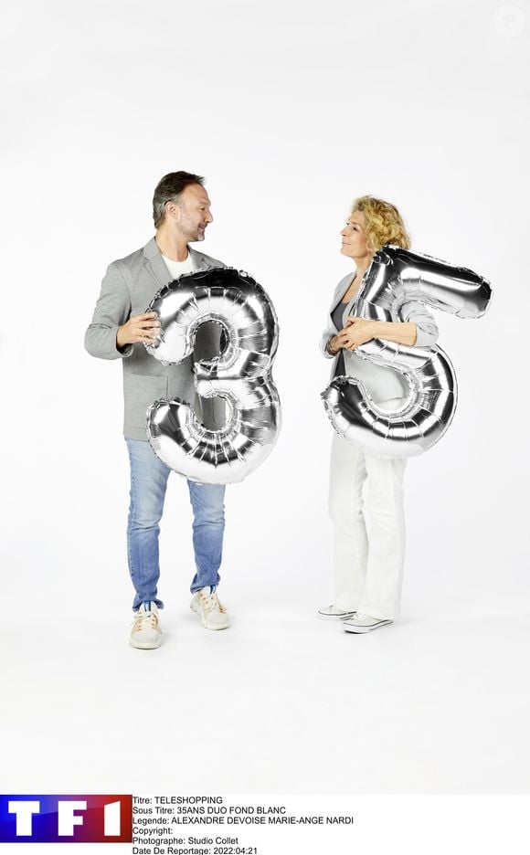 TF1 met un terme à son célèbre programme de téléachat. 

Marie-Ange Nardi et Alexandre Devoise à l'occasion des 35 ans du Téléshopping. Studio Collet / TF1