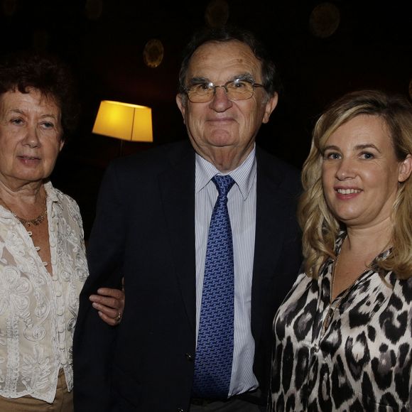 Hélène Darroze et ses parents Francis et Annick assistant à la présentation du livre d'Hélène Darroze 'Les Recettes de mes Grands-Mères' au restaurant Hélène Darroze, Rue D'Assas à Paris, France le 20 octobre 2014. Photo Jerome Domine/Abaca