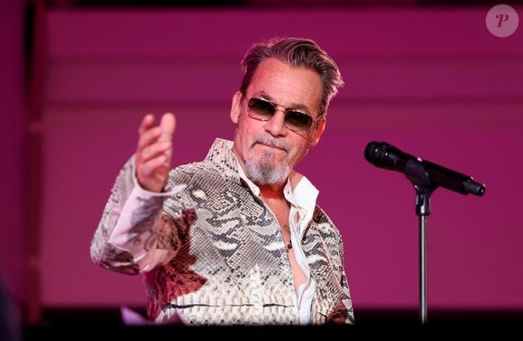 Photo : Florent Pagny, qui va beaucoup mieux, était l'invité de Gilles  Bouleau aux 20 heures de TF1 le jeudi 16 novembre 2023. © Captute TV TF1  via Bestimage - Purepeople