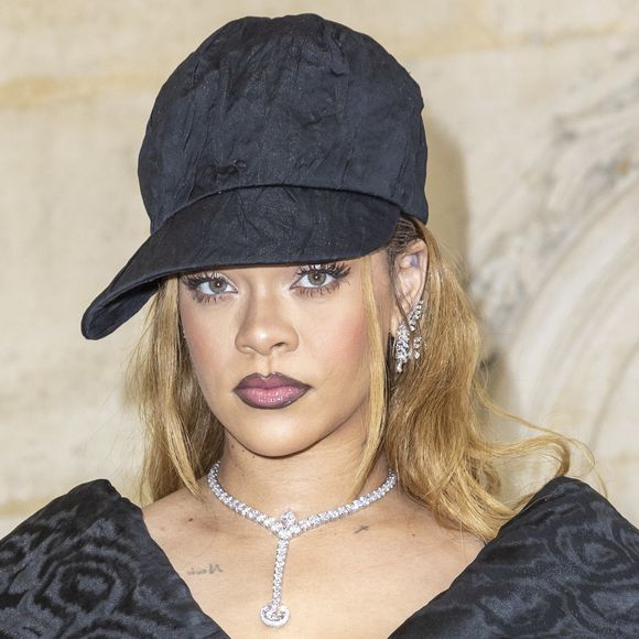 De son côté, Charles Ollivon s'est rendu dans le pays natal de la chanteuse Rihanna : la Barbade

Rihanna au photocall du défilé Dior Haute Couture Printemps/Été 2024 dans le cadre de la Fashion Week de Paris (PFW), au musée Rodin à Paris, France, le 22 janvier 2024. © Olivier Borde/Bestimage