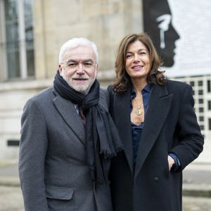 Pascal Praud et sa compagne Catherine Bancarel - Mariage civil de Georges Fenech et Amélie Leperre-Dimeglio à la mairie du 16ème arrondissement de Paris le 31 janvier 2026.

© Pierre Perusseau / Bestimage