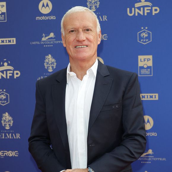 Ce mercredi, Didier Deschamps était l'invité de la matinale de France Inter à l'approche de la Coupe du monde nord-américaine.

Didier Deschamps - Photocall de la 34ème édition des Trophées UNFP du Football au Palais Brongniart à Paris. © Coadic Guirec/Bestimage