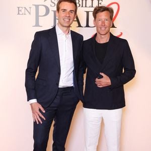 Mais l'animateur précise que sa collègue est et restera la titulaire à la rentrée prochaine

Jean-Baptiste Marteau et son compagnon Jean de Reynal assistent à la séance photo de la première du film « Le Diable s’habille en Prada 2 », organisée au Grand Rex, le 27 avril 2026 à Paris, en France. Photo de Jérôme Dominé/ABACAPRESS.COM