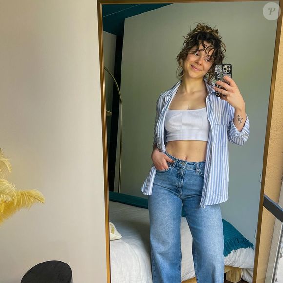 Elle découvre alors la musculation, qui devient un outil de reconstruction.

La présentatrice de la deuxième partie de soirée d'"Incroyable talent" Juju Fitcats - Instagram