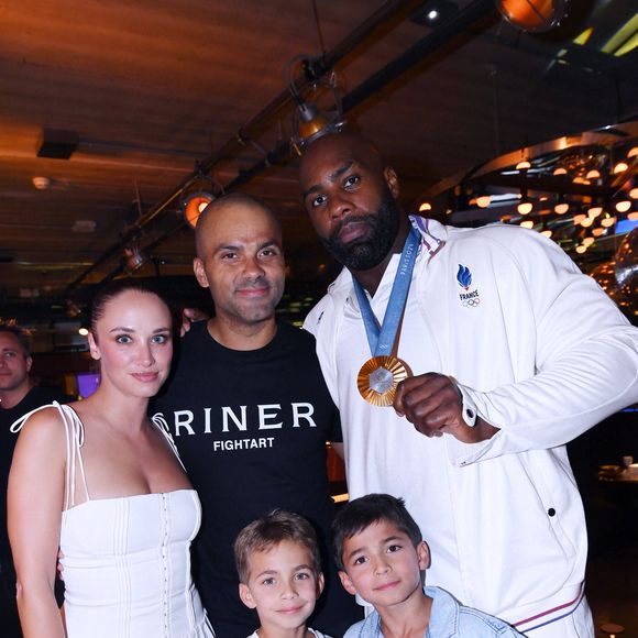 Exclusif - Tony Parker avec sa compagne Agathe Teyssier et ses enfants Josh et Liam, Teddy Riner - Teddy Riner fête son titre de champion Olympique de judo +100KG au restaurant "Podium" du groupe (Les bistrots Pas Parisiens) à Paris le 2 aout 2024. © Rachid Bellak/Bestimage