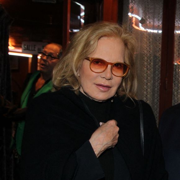 Exclusif - Sylvie Vartan - Jean-Jacques Debout retrouve ses amis au restaurant "Chez Paul" dans le 11ème après son concert au Café de la Danse à Paris le 30 novembre 2025. © Philippe Baldini/Bestimage