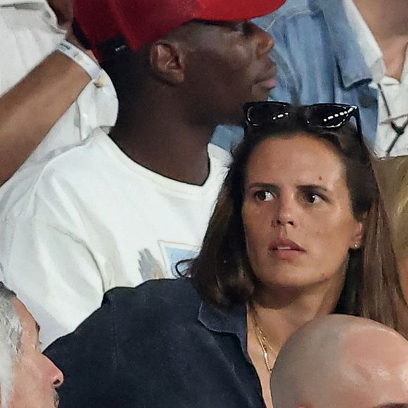 Laure Manaudou - People dans les tribunes lord du match d'ouverture de la Coupe du Monde de Rugby France 2023 avant le match de la Poule A entre la France et la Nouvelle-Zélande au Stade de France à Saint-Denis le 8 septembre 2023.  © Dominique Jacovides/Bestimage