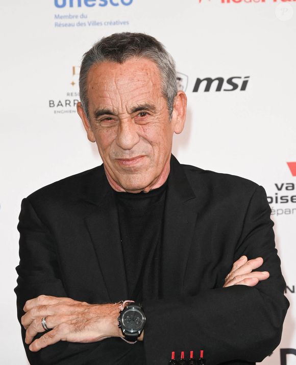 Exclusif -  Thierry Ardisson a donné une conférence vendredi 28 janvier dans le cadre du PIDS Enghien (Pids Enghien - Le festival des effets spéciaux) à propos de sa nouvelle émission « Hôtel du temps ». Elle arrivera en mai sur France 2. Le premier numéro est consacré à Jean Gabin. Enghien le 28 janvier 2022.
© Guirec Coadic / Bestimage