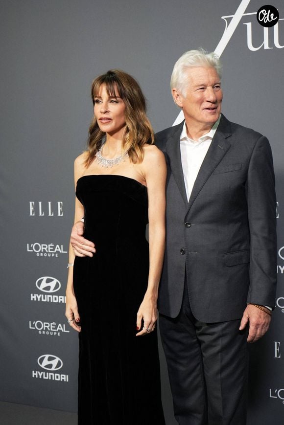 La star hollywoodienne fréquente la femme d'affaires espagnole depuis 2015

Richard Gere et Alejandra Silva lors de la séance photo pour les prix Elle x Future et Elle Eco à Madrid, le mercredi 26 novembre 2025.
© Cordon / Bestimage