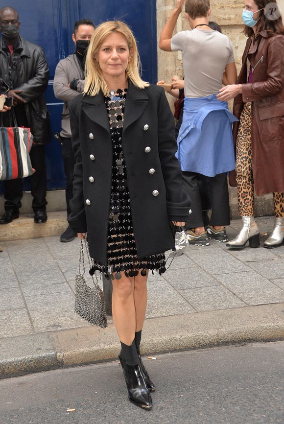 Marina Foïs - Arrivée des people au défilé Paco Rabanne collection Printemps-Eté 2021 lors de la fashion week de Paris, le 4 octobre 2020.
Veeren Ramsamy-Christophe Clovis/Bestimage