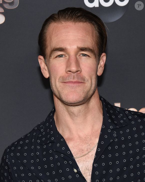 James Van Der Beek - "Dancing With The Stars" Saison 28 photocall des six finalistes chez Dominique Ansel à Los Angeles, le 4 novembre 2019. Backgrid USA / Bestimage